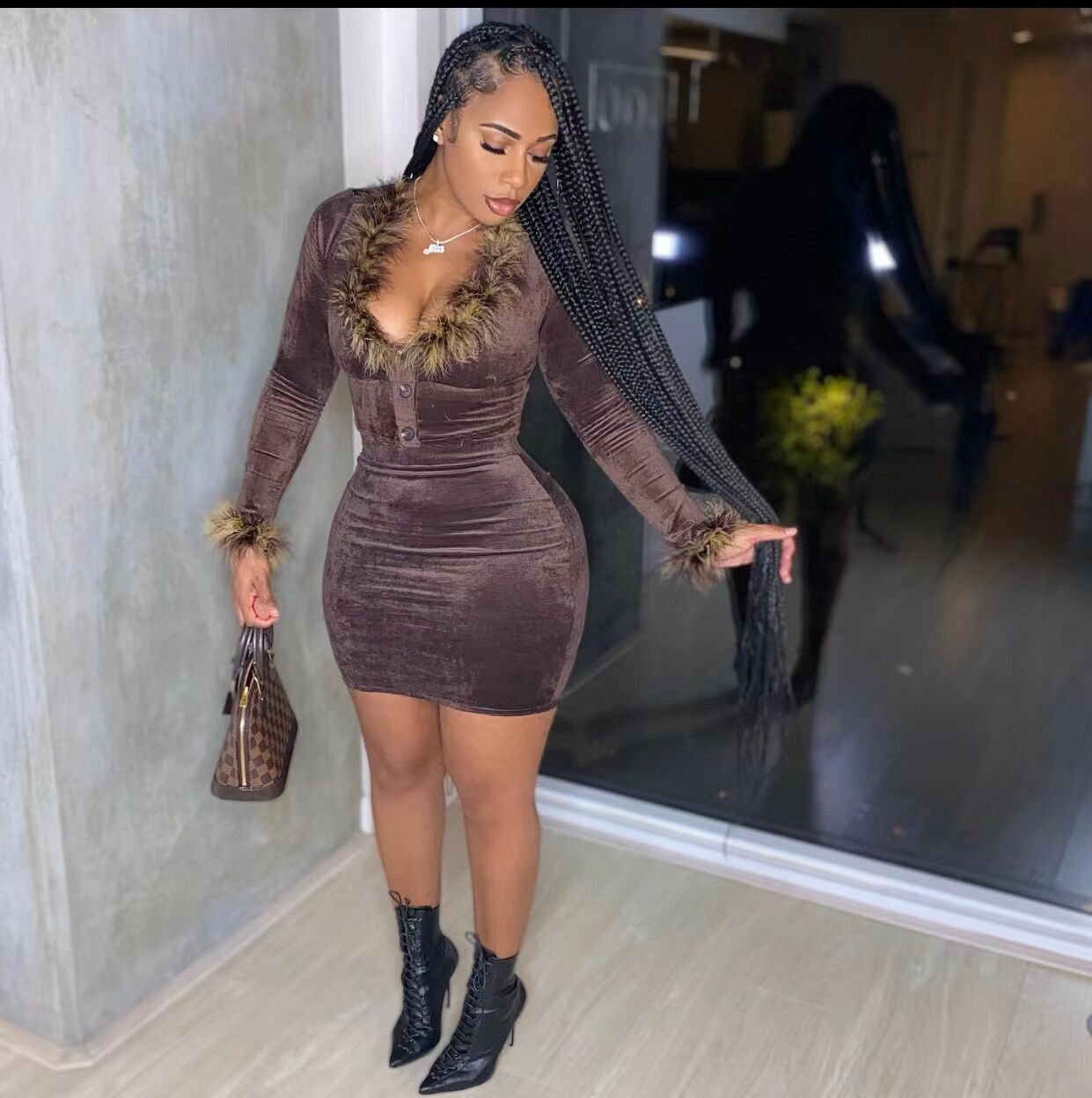 Sexy Furry Collar Velvet 2 Piece Set